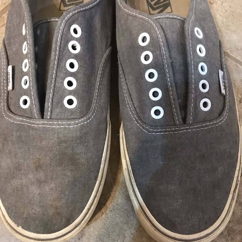 ❌❌NOT FOR SALE❌❌🚤VANS Gray Sneakers - Picture 2 of 8